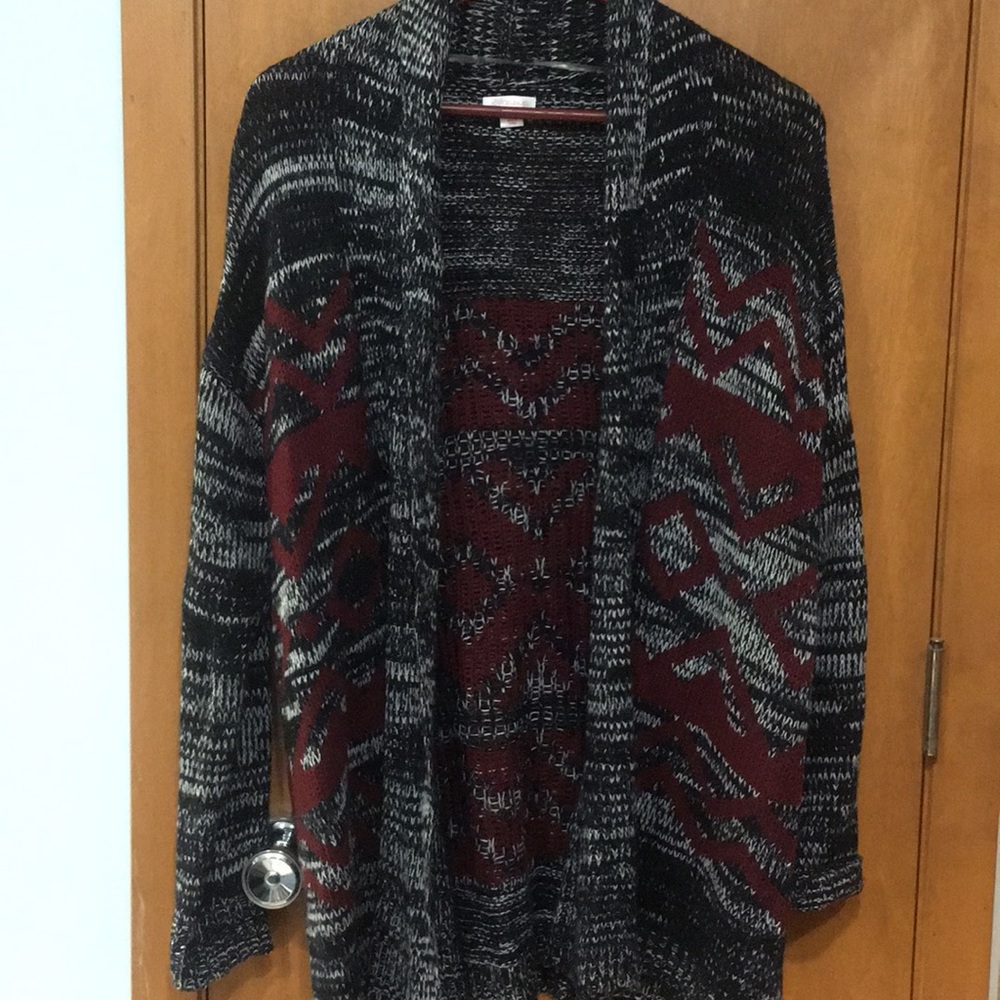 Gray, black, and maroon sweater